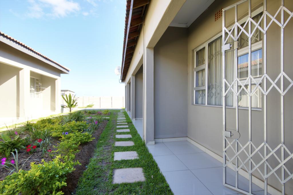 Minilitha Lodge Richards Bay Bagian luar foto