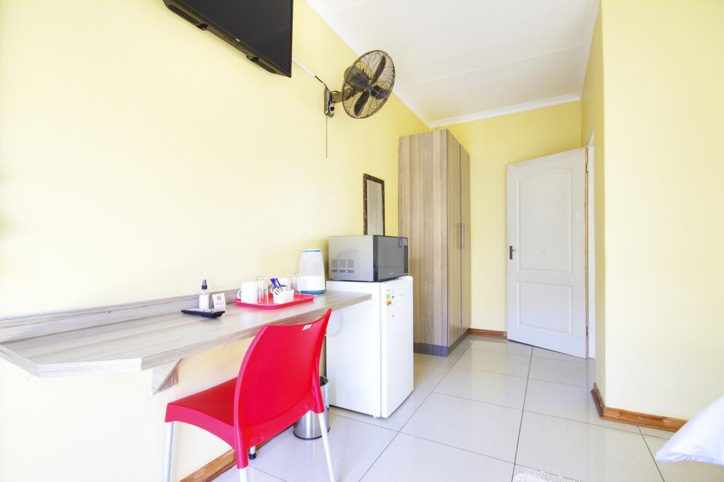 Minilitha Lodge Richards Bay Bagian luar foto
